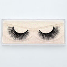 Load image into Gallery viewer, Cruelty-Free Handmade 3D Mink Lashes