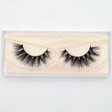 Load image into Gallery viewer, Cruelty-Free Handmade 3D Mink Lashes