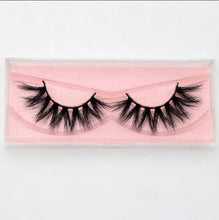 Load image into Gallery viewer, Cruelty-Free Handmade 3D Mink Lashes