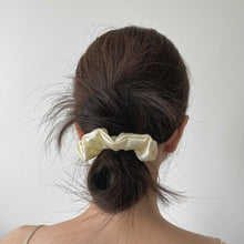 Load image into Gallery viewer, 100% Pure Silk Large Scrunchies
