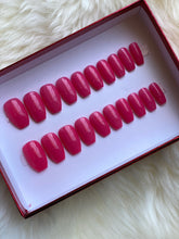 Load image into Gallery viewer, Press On Nails
